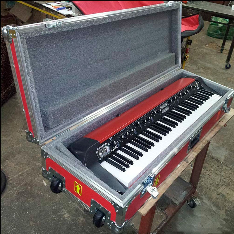fabricacion de rack especial para guitarra