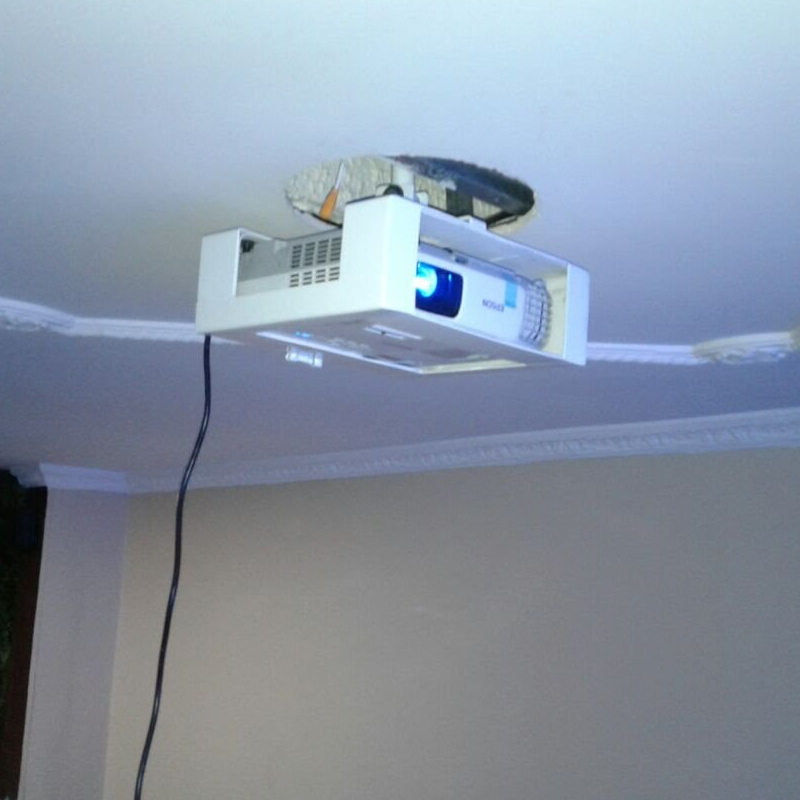 canastilla para videoproyector
