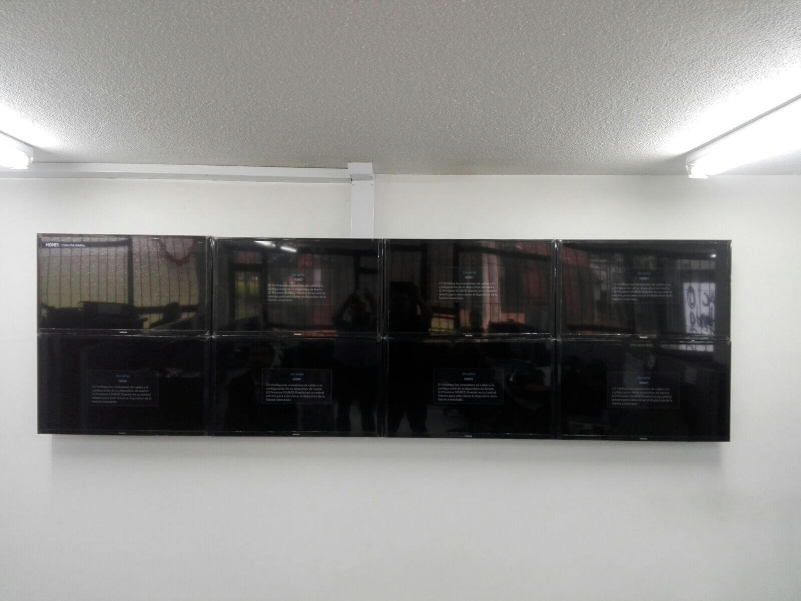 Base de pared para televisores grandes instalada en Bogota Base de pared para televisores grandes instalada en Bogota