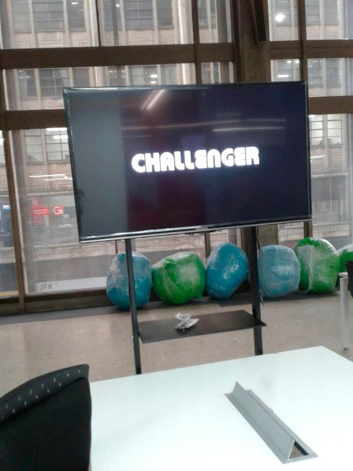 Instalacion de soporte de pedestal para televisor challenger Instalacion de soporte de pedestal para televisor challenger
