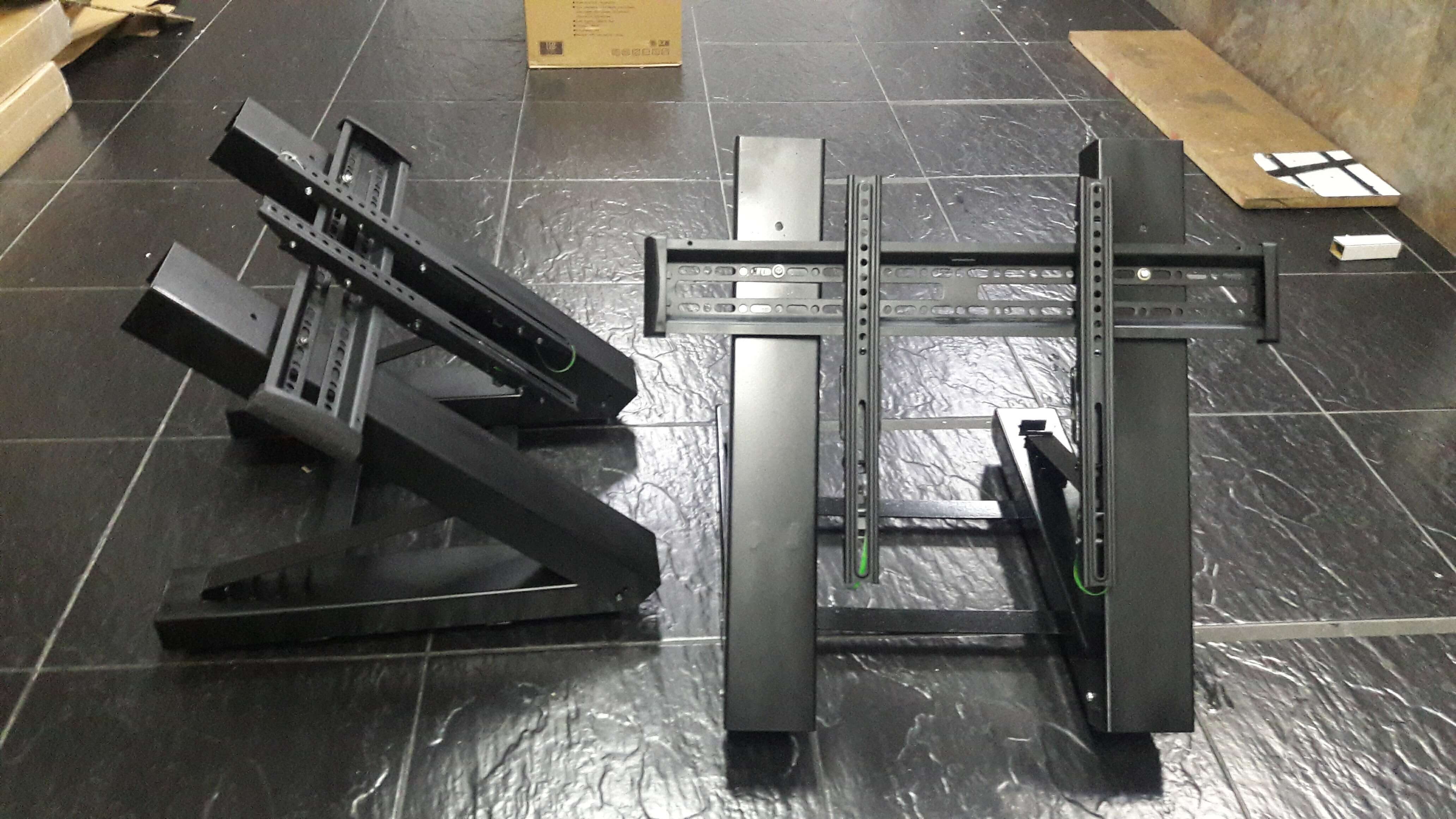 Soporte televisor piso tubo Base de piso para tv
