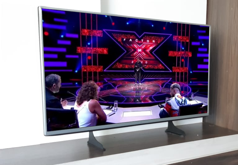 Servicio instalacion base de mesa para televisor